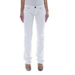 PHARD WEISSE FRAUENHOSE