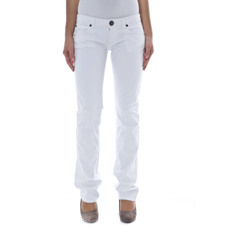 PHARD WEISSE FRAUENHOSE