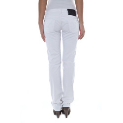 PHARD WEISSE FRAUENHOSE